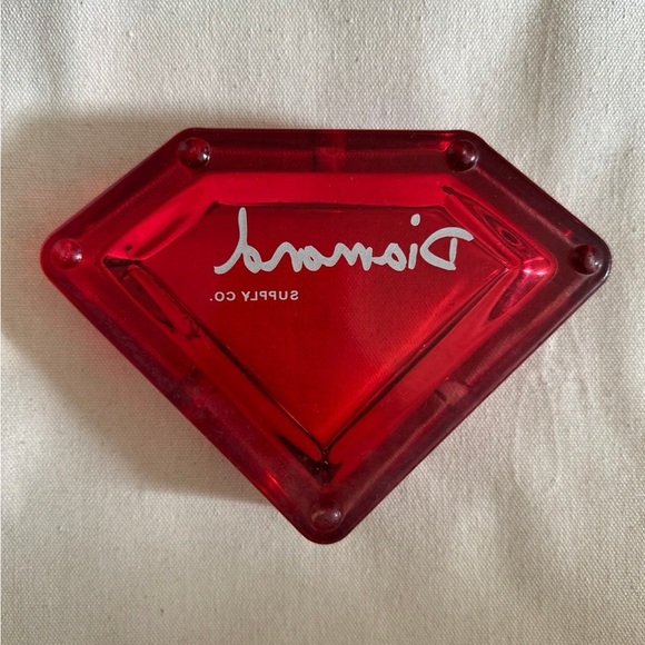 Diamond Supply Co. Red Diamond-Shaped Ashtray - Picture 2 of 5